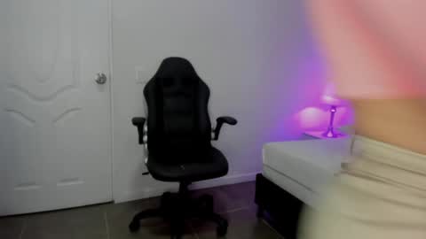 mari_salgado online show from January 2025 11:17:01 AM