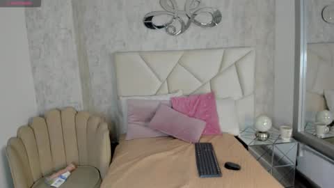 Snapshot of maria_09_ chatting on February 2026 10:55:02 AM Maria online show from February 2026 10:55:02 AM