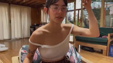 Snapshot of maria_alfonsina_ chatting on October 2025 05:00:01 PM Alfonsina online show from October 2025 05:00:01 PM