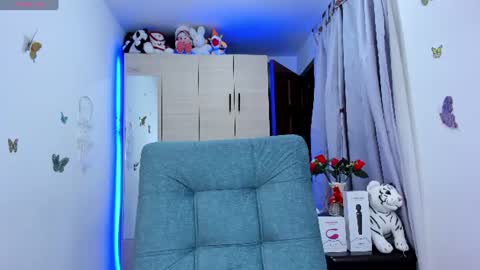 Maria camila online show from June 2026 02:14:02 AM