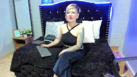 Maria fernanda online show from December 2024 02:36:02 AM