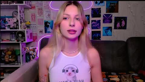 Snapshot of maria_hunt chatting on December 2024 03:14:02 AM Maria online show from December 2024 03:14:02 AM