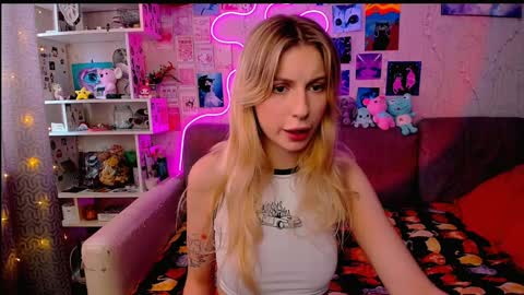 Snapshot of maria_hunt chatting on January 2025 04:36:02 AM Maria online show from January 2025 04:36:02 AM