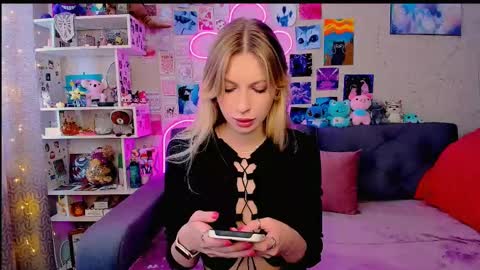 Snapshot of maria_hunt chatting on February 2025 04:20:01 AM Maria online show from February 2025 04:20:01 AM