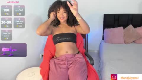 Snapshot of maria_julyana chatting on March 2025 05:17:02 AM V A N E S S A online show from March 2025 05:17:02 AM