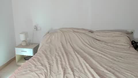 Itslablonde online show from June 2026 03:25:02 PM