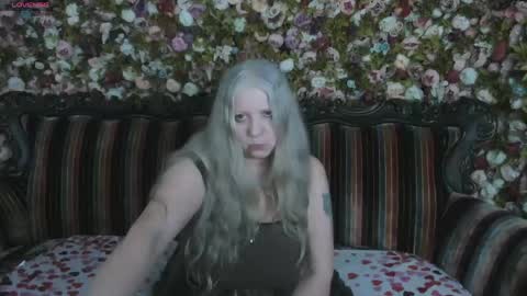Snapshot of mariabelladonna chatting on April 2026 07:11:01 PM Maria online show from April 2026 07:11:01 PM