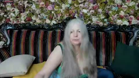 Snapshot of mariabelladonna chatting on June 2026 09:14:01 PM Maria online show from June 2026 09:14:01 PM