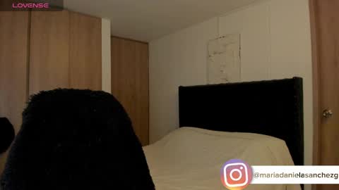 mariadanielasanchez online show from May 2026 11:02:02 PM