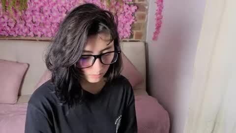 Maria online show from April 2026 07:22:01 PM