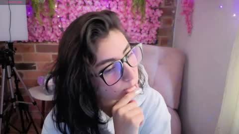 Maria online show from April 2026 07:58:01 PM