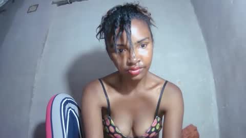 Maria online show from November 2025 11:32:02 PM