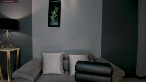 Snapshot of mariaherrera_ chatting on April 2026 07:41:01 PM MARIA HERRERA online show from April 2026 07:41:01 PM