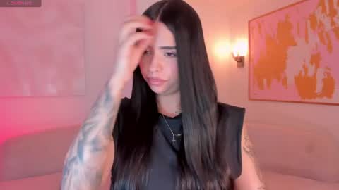 MARIA HERRERA  online show from June 2026 11:31:01 PM