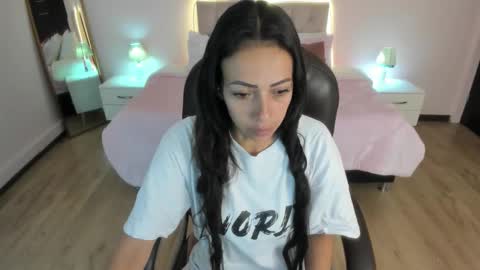 Snapshot of mariam_lopez__ chatting on March 2026 03:09:02 AM Mariam online show from March 2026 03:09:02 AM