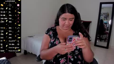 Snapshot of mariamcastillo chatting on January 2025 05:00:01 AM Mariam Castiblanco online show from January 2025 05:00:01 AM