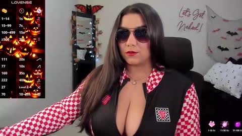 Snapshot of mariamcastillo chatting on October 2025 12:19:01 AM Mariam Castiblanco online show from October 2025 12:19:01 AM