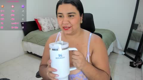  Mariam Castiblanco online show from April 2026 05:51:01 PM