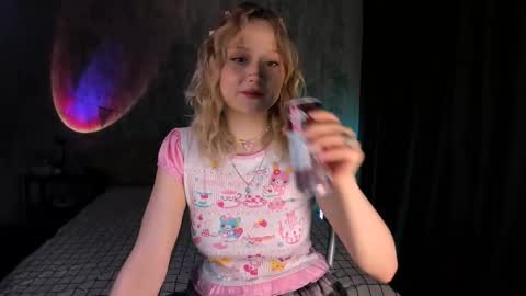 Maria online show from February 2025 06:35:01 PM