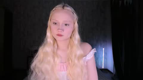 Maria online show from November 2025 02:45:02 AM