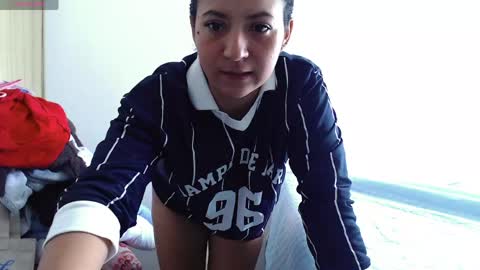 Snapshot of mariamualata chatting on May 2026 05:32:01 PM mariamualata online show from May 2026 05:32:01 PM