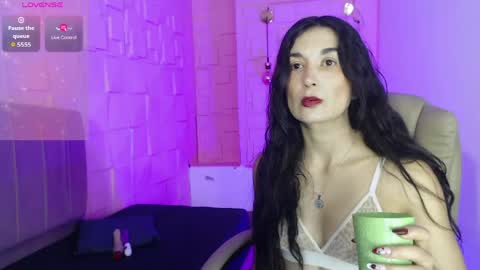 Snapshot of mariana96_ chatting on April 2026 04:19:01 PM Mariana online show from April 2026 04:19:01 PM