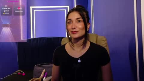 Snapshot of mariana96_ chatting on May 2026 12:10:01 PM Mariana online show from May 2026 12:10:01 PM
