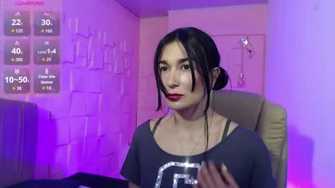 Snapshot of mariana96_ chatting on May 2026 12:01:01 PM Mariana online show from May 2026 12:01:01 PM