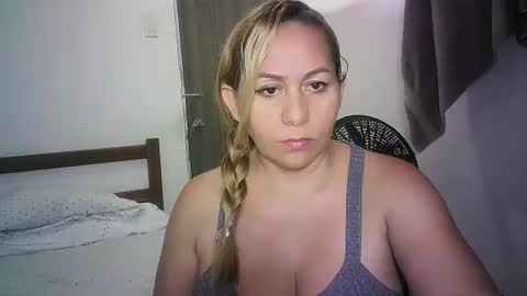 mariana995649 online show from June 2026 12:30:01 PM