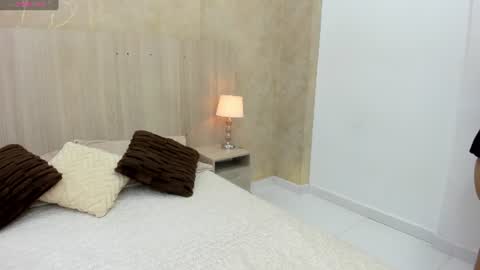 Mariana Allen online show from July 2026 07:38:02 PM