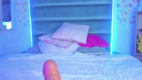 mariana_babe_ online show from March 2025 12:23:02 PM