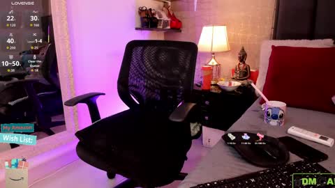 Snapshot of mariana_c chatting on April 2026 02:34:01 PM Mar y online show from April 2026 02:34:01 PM