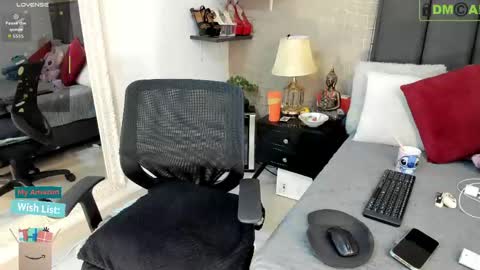 Snapshot of mariana_c chatting on April 2026 03:26:01 PM Mar y online show from April 2026 03:26:01 PM