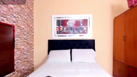 mariana mauricio online show from March 2026 09:39:02 PM