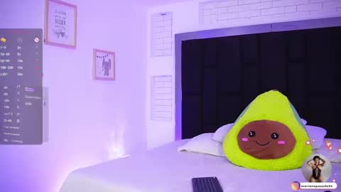 Mariana  online show from September 2025 06:57:01 PM