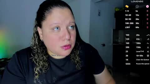 Snapshot of mariana_smittt chatting on March 2025 11:14:01 PM Independent Model online show from March 2025 11:14:01 PM