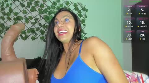 Snapshot of mariana_vidal chatting on September 2025 10:21:02 PM mariana vidal online show from September 2025 10:21:02 PM