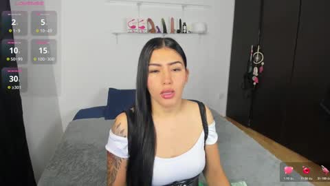 MARIANA Y VALENTINA online show from November 2025 11:10:02 AM