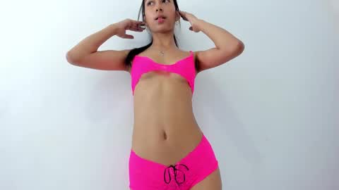 Snapshot of marianagarcia_1 chatting on September 2025 07:47:02 PM Mariana Garcia online show from September 2025 07:47:02 PM