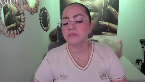 Mariana Lopez online show from June 2026 10:30:01 PM