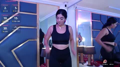 Snapshot of marianamontezz chatting on January 2026 11:59:02 AM online show from January 2026 11:59:02 AM