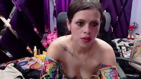 Snapshot of marianathompson_ chatting on December 2024 10:13:02 AM MarianaThomsop online show from December 2024 10:13:02 AM