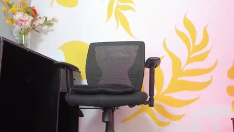 Mariana Vargas online show from March 2025 09:48:01 PM