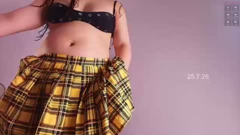 Snapshot of marianax_x chatting on July 2026 02:42:01 AM Mariana online show from July 2026 02:42:01 AM