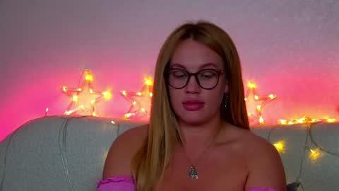 Maria online show from December 2024 10:02:02 PM