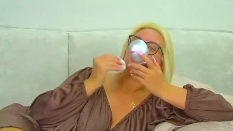Maria online show from May 2026 07:17:01 AM