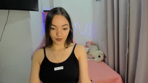 Snapshot of mariangel_3 chatting on November 2025 12:24:01 AM Mariangel online show from November 2025 12:24:01 AM