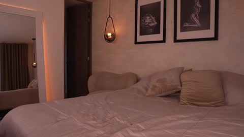 Snapshot of mariannacruzz chatting on September 2025 10:34:02 PM MARIANA online show from September 2025 10:34:02 PM