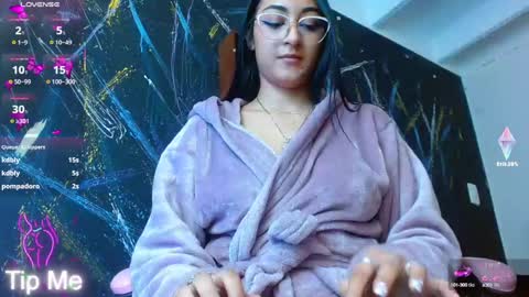 Marian online show from February 2025 10:48:01 PM