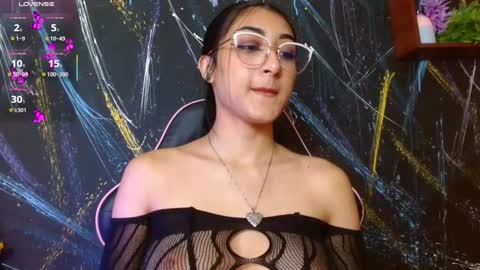 Marian online show from March 2025 08:21:02 PM